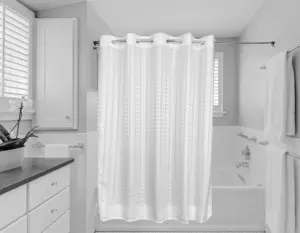 Dynasty Hang2it white shower curtain bath scene