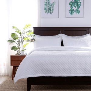 Radianceô Diamond Coverlet