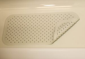 Rubber Bathtub Safety Mats - image 1