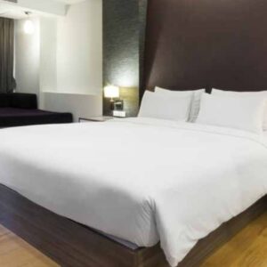 Hotel Bed Percale T300 CottonPoly Royal Suite
